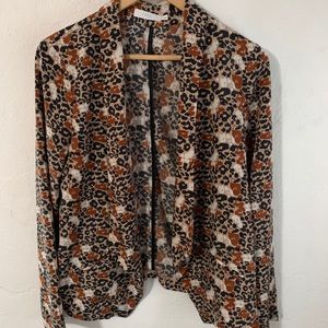 Lush lightweight cheetah print blazer